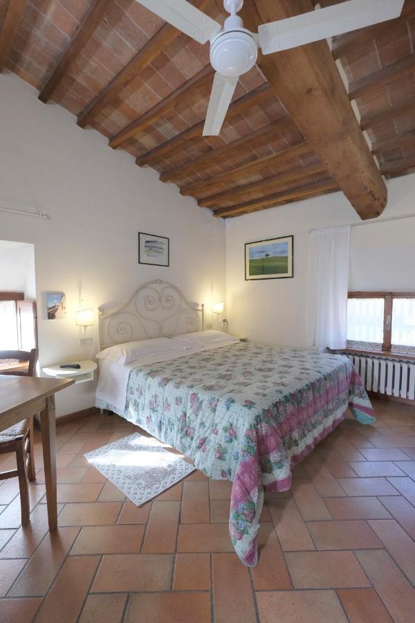 Oliviera Camere Pienza Buitenkant foto