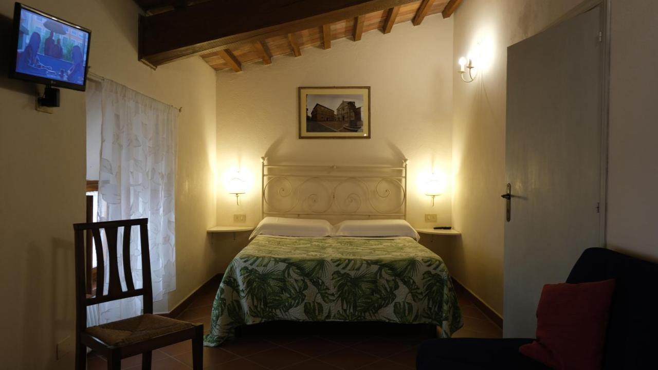 Oliviera Camere Pienza Buitenkant foto