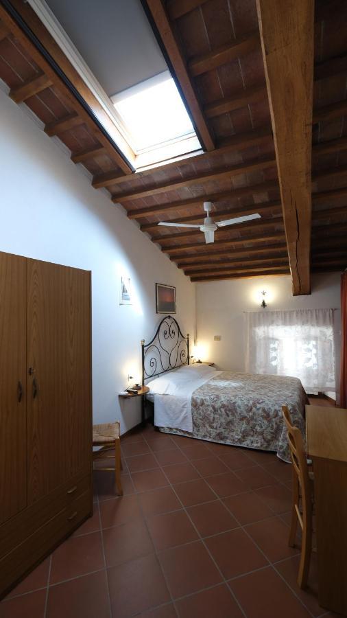 Oliviera Camere Pienza Buitenkant foto
